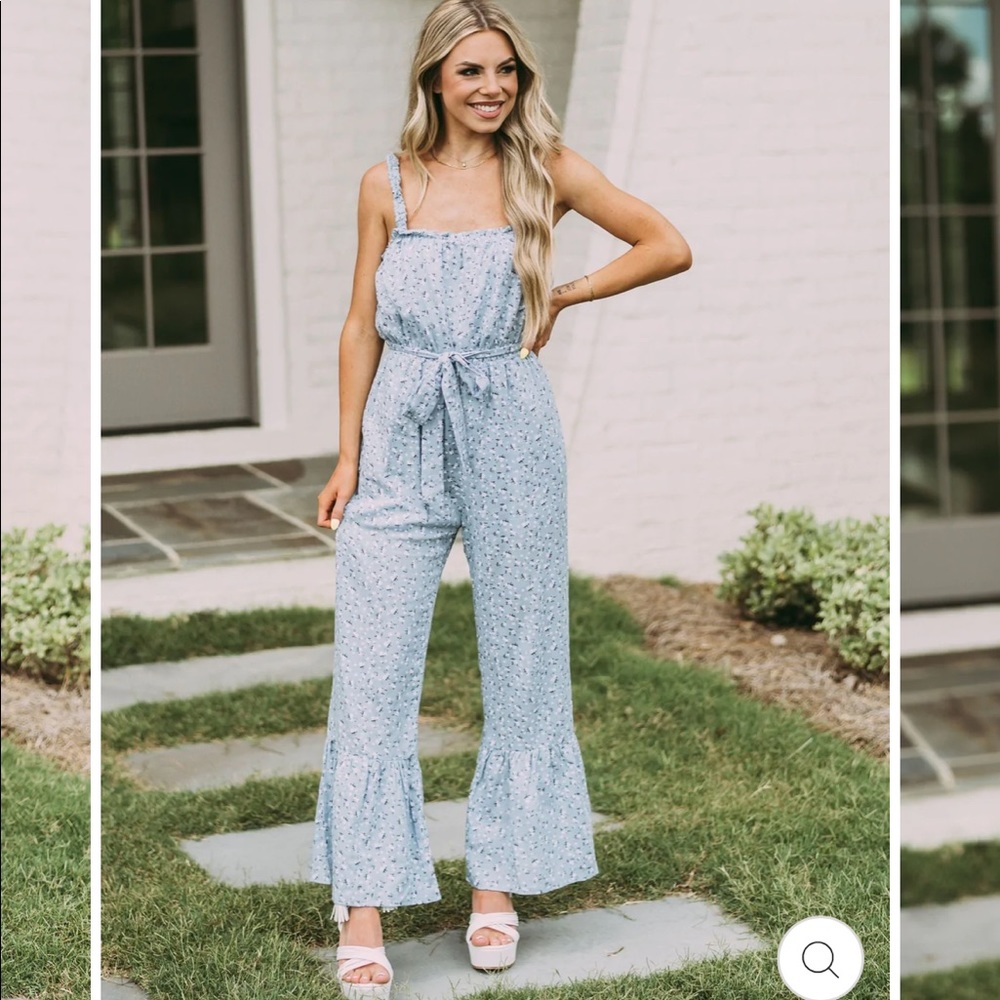 NWT These Three Boutique Floral Jumpsuit